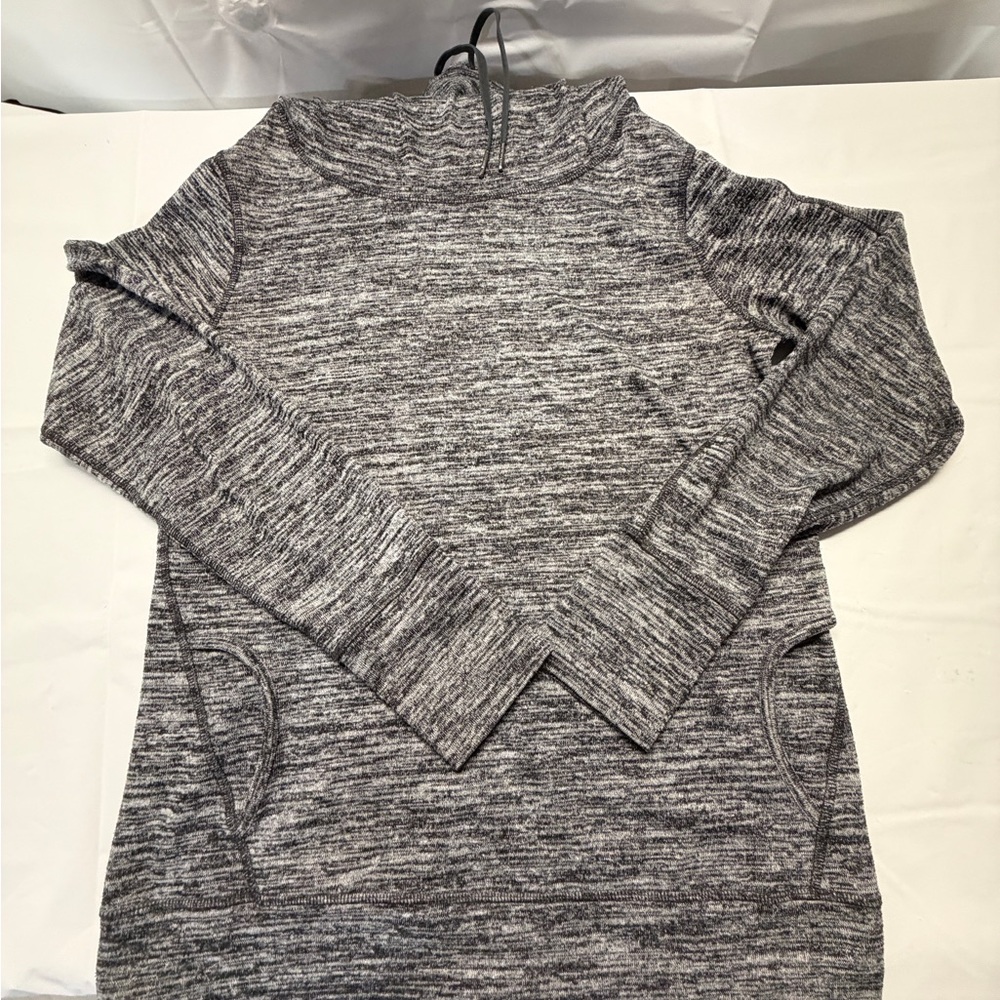 L.L. Bean Gray‎ Marled Knit Pullover